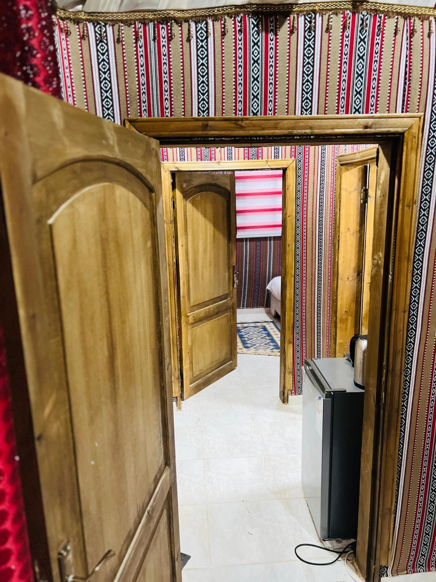 Appartement Magic Mountain Camp à Wadi Rum Extérieur photo