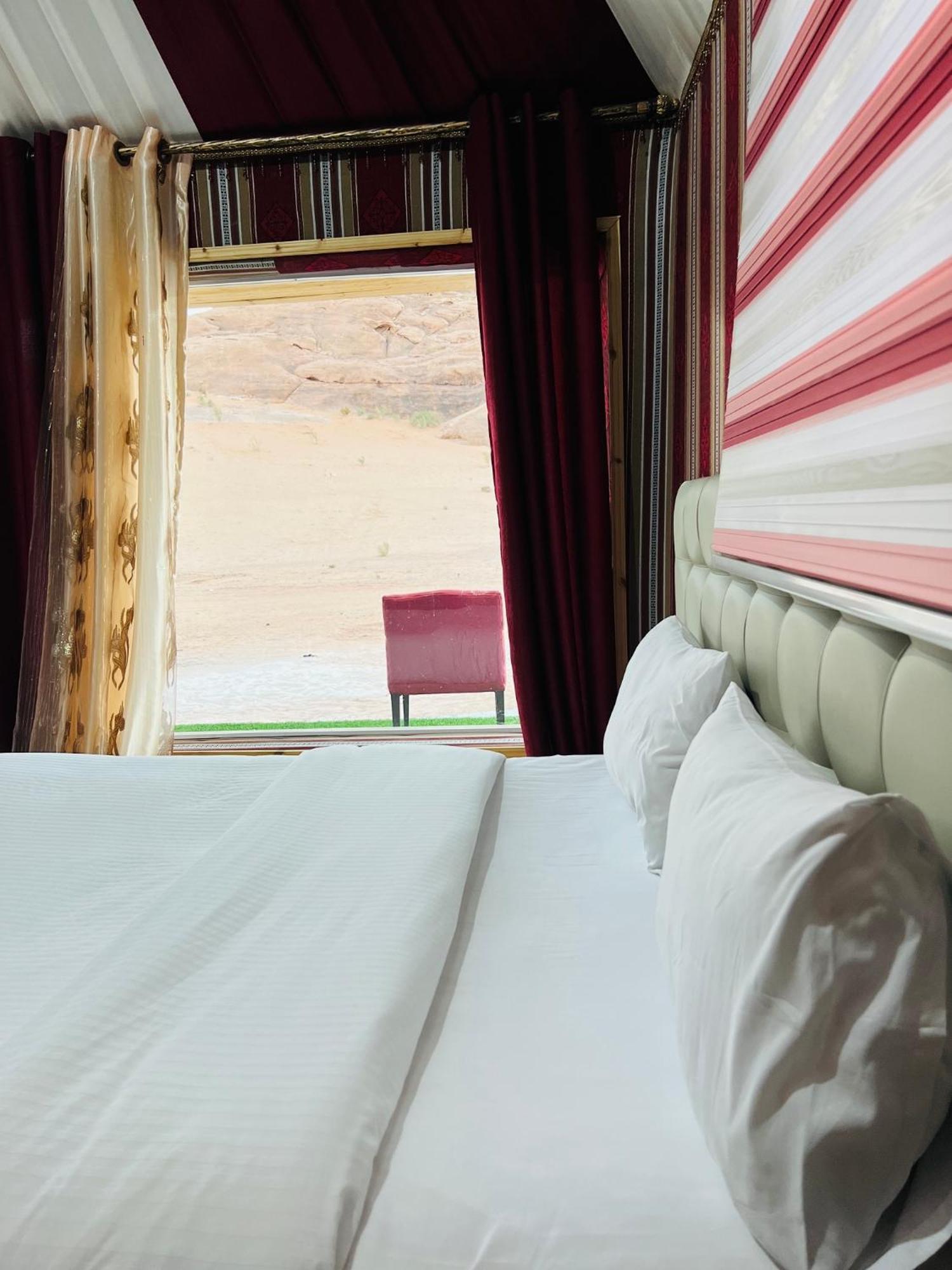 Appartement Magic Mountain Camp à Wadi Rum Extérieur photo