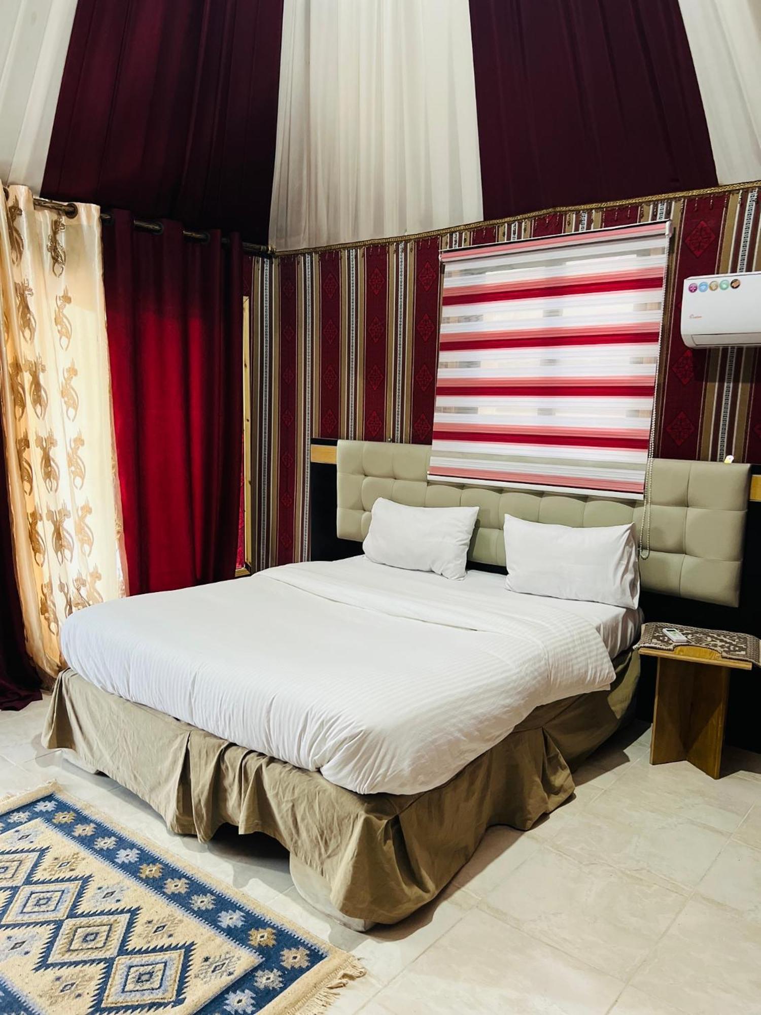 Appartement Magic Mountain Camp à Wadi Rum Extérieur photo