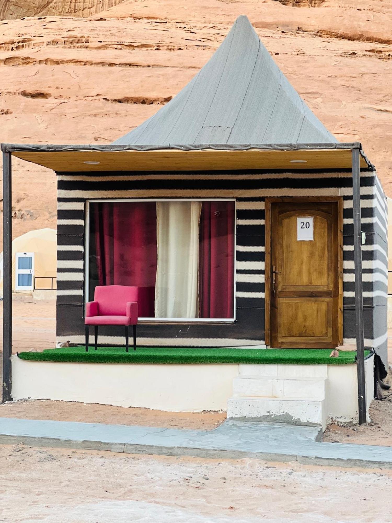 Appartement Magic Mountain Camp à Wadi Rum Extérieur photo