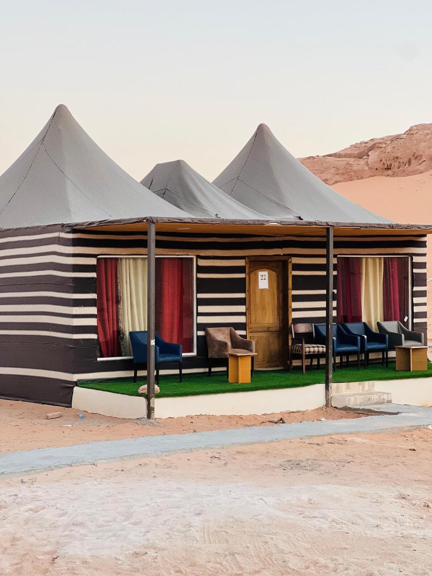 Appartement Magic Mountain Camp à Wadi Rum Extérieur photo